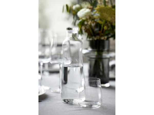 Lyngby Glas Karaffelsæt m. 4 stk vandglas 42 cl og karaffel 1,1 L m. låg, Zero